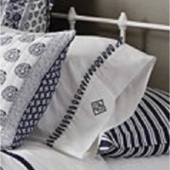 Ballard Looped Hem 1 X King Pillowcase white beige - Picture 7 of 7